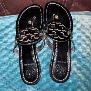 Authentic patent leather Tory Burch sandals